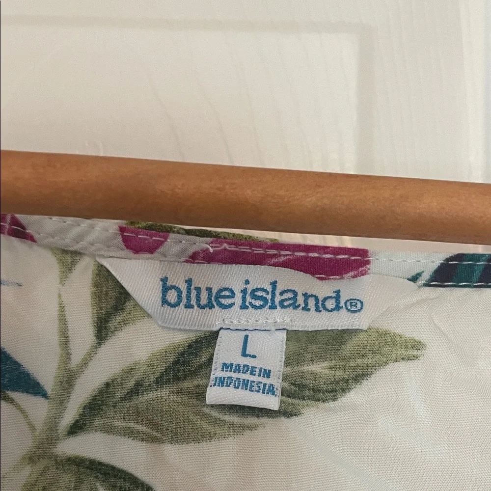 Blue Island Multicolor Floral Blouse - Picture 2 of 3